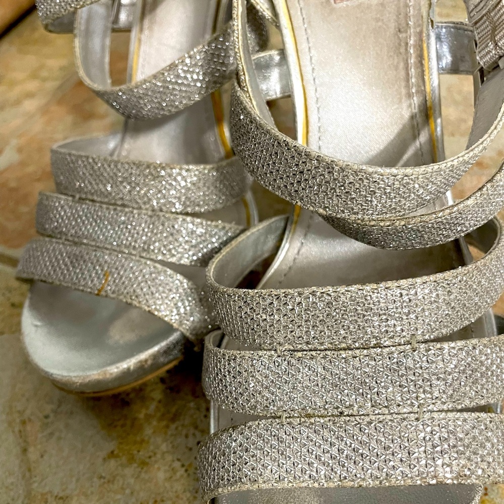 Glint Heel